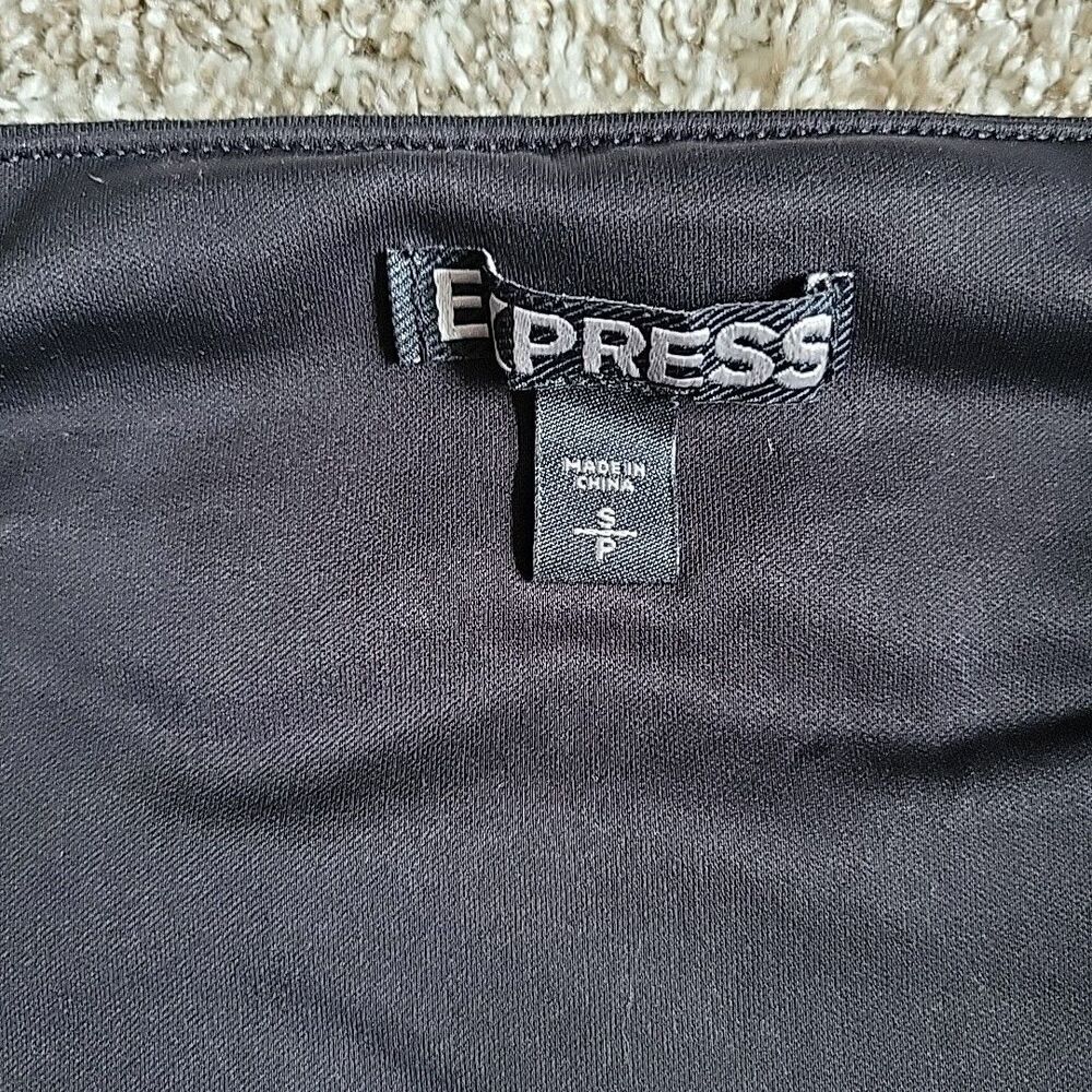 EXPRESS Gold Silver Black Sequin Pull On Mini Skirt Party Holiday Size Small.‎ - Picture 4 of 9